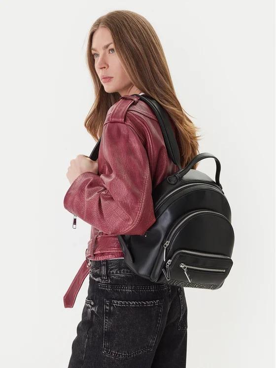 JC4344PP0NKA0/00B LOVE MOSCHINO