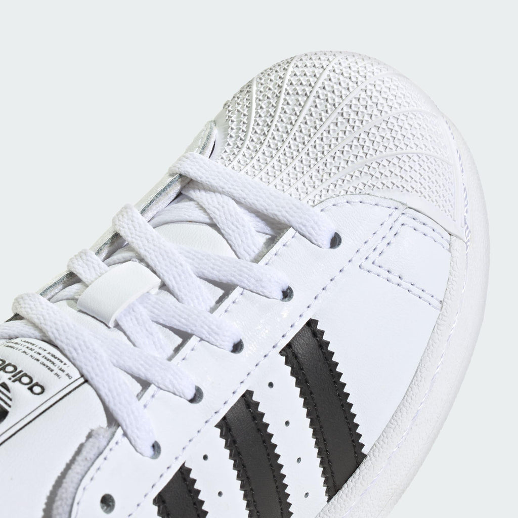 SUPERSTAR II C      FTWWHT/CBLACK/FTWWHT 