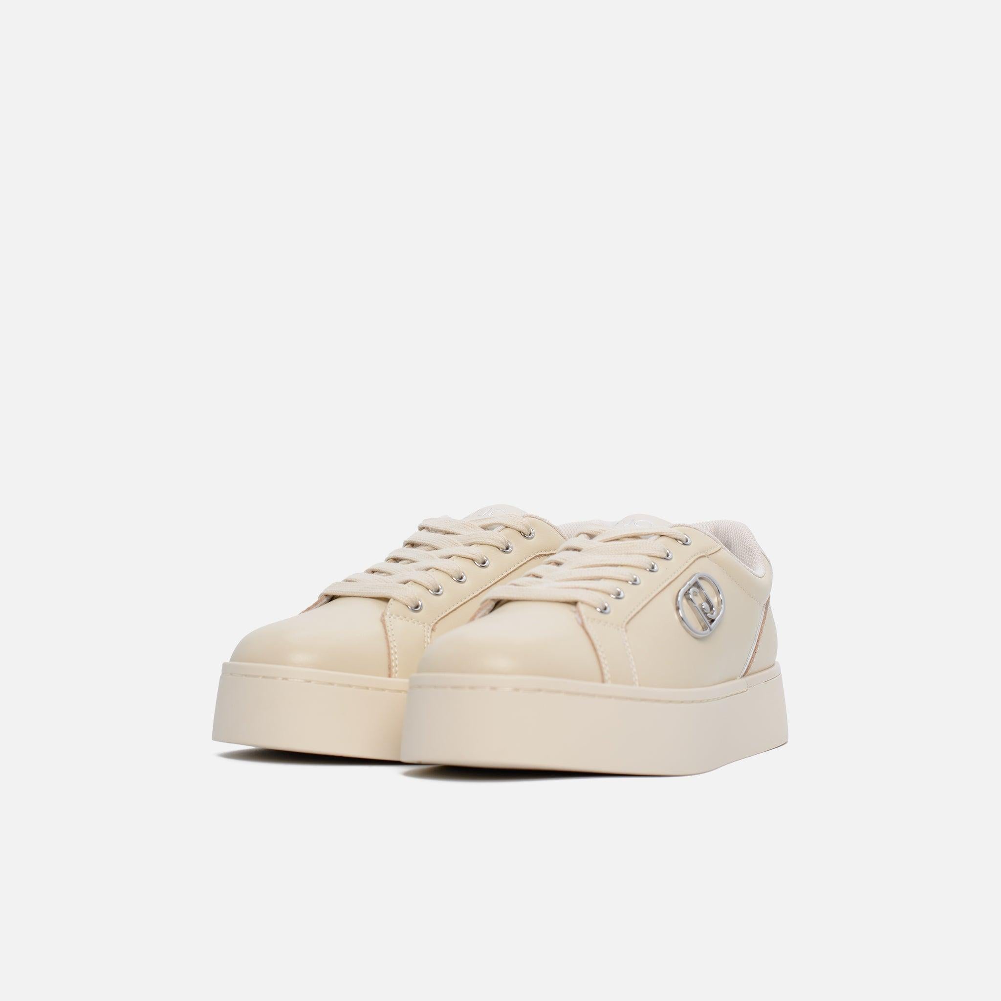 PRETTY 06 - SNEAKER 