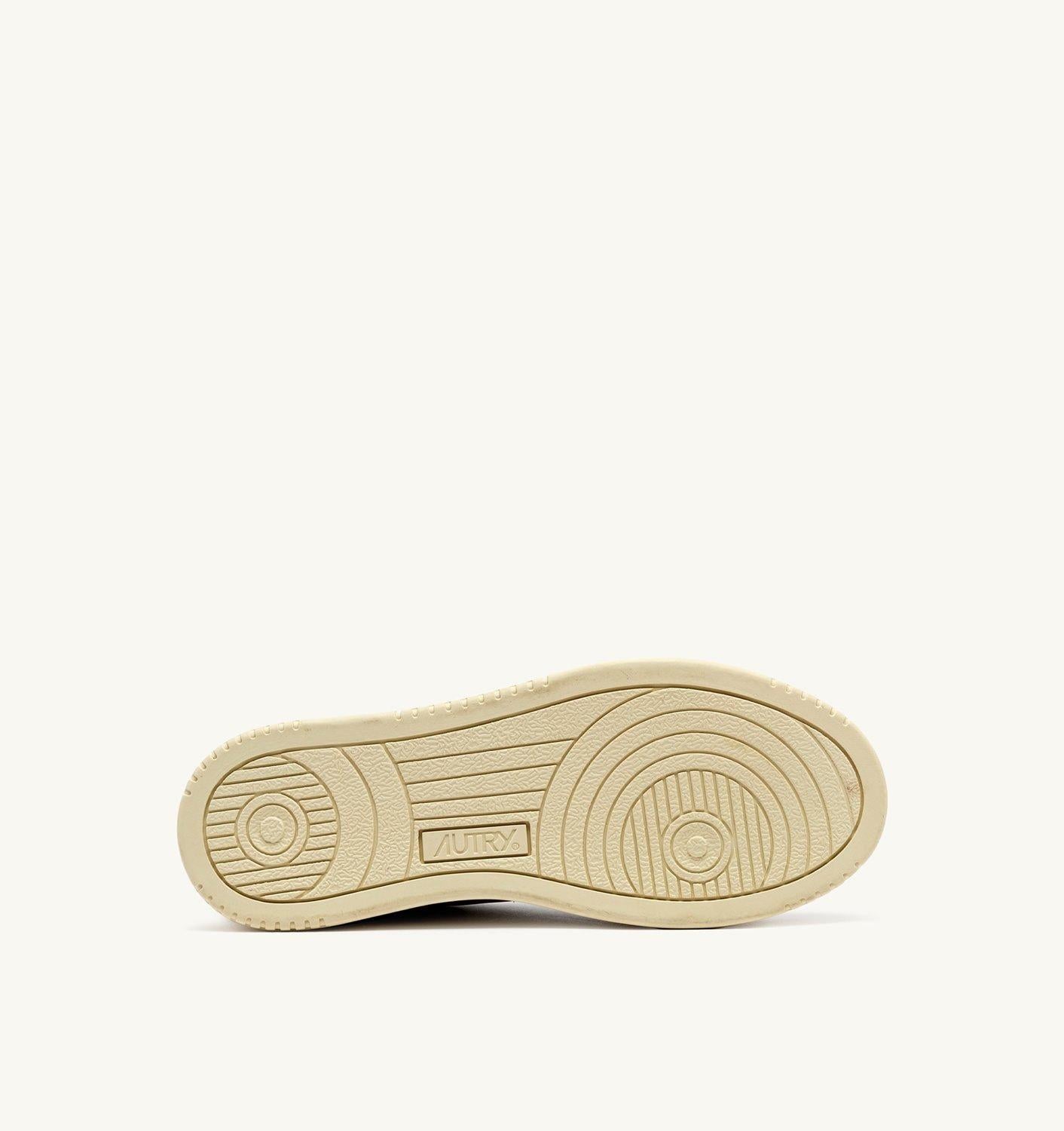 MEDALIST LOW MAN LEAT/SUEDE AULM-LS21/WHT/BLK AUTRY