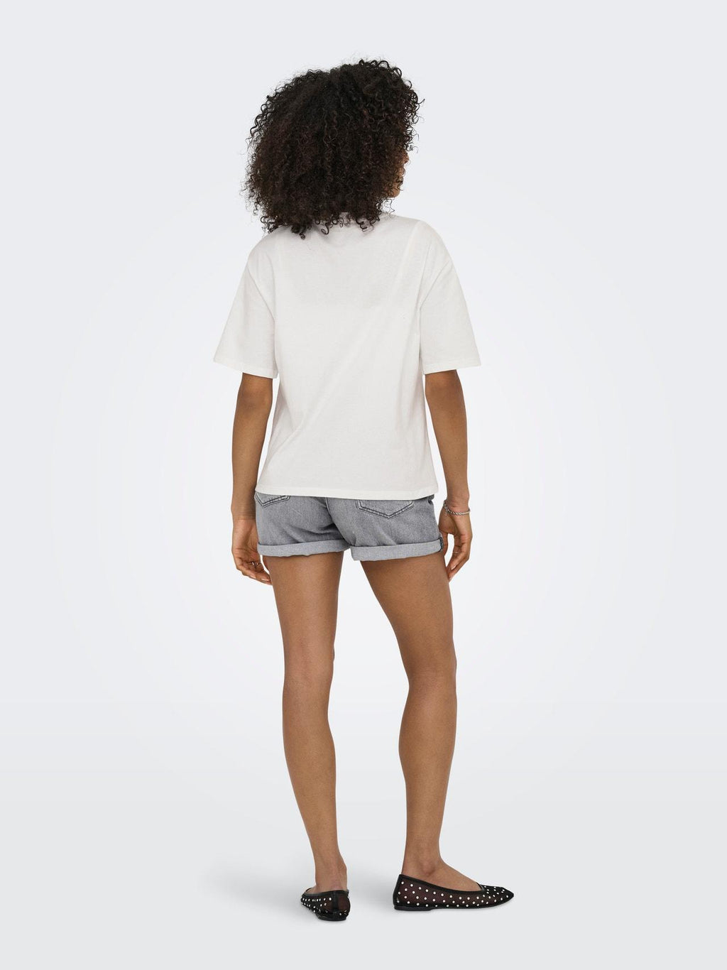15343769/Bright White Tassel stone ONLY