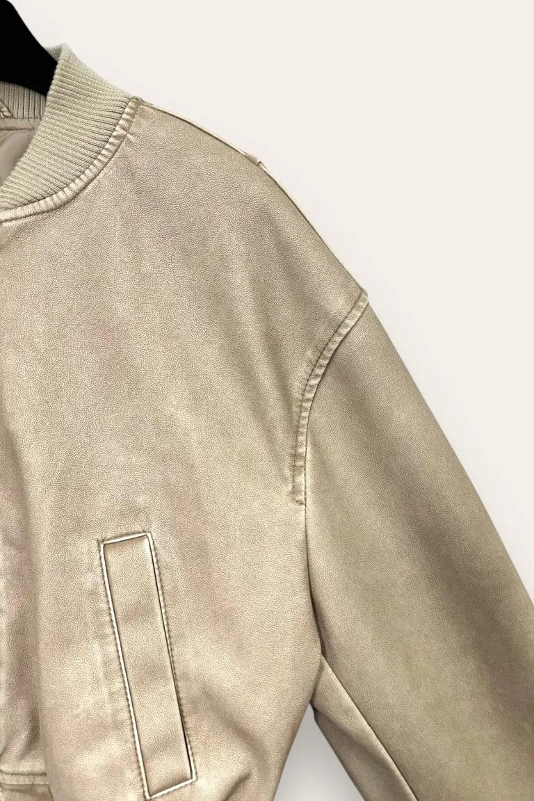 Bomber corto in ecopelle, effetto vintage YY-10721/Beige LOVEme