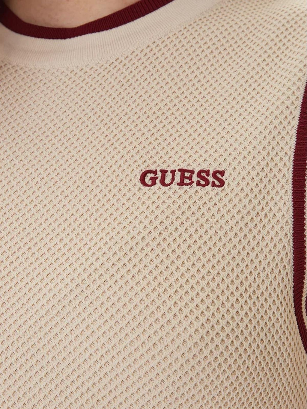 V6GK04Z0648/G1V1 GUESS
