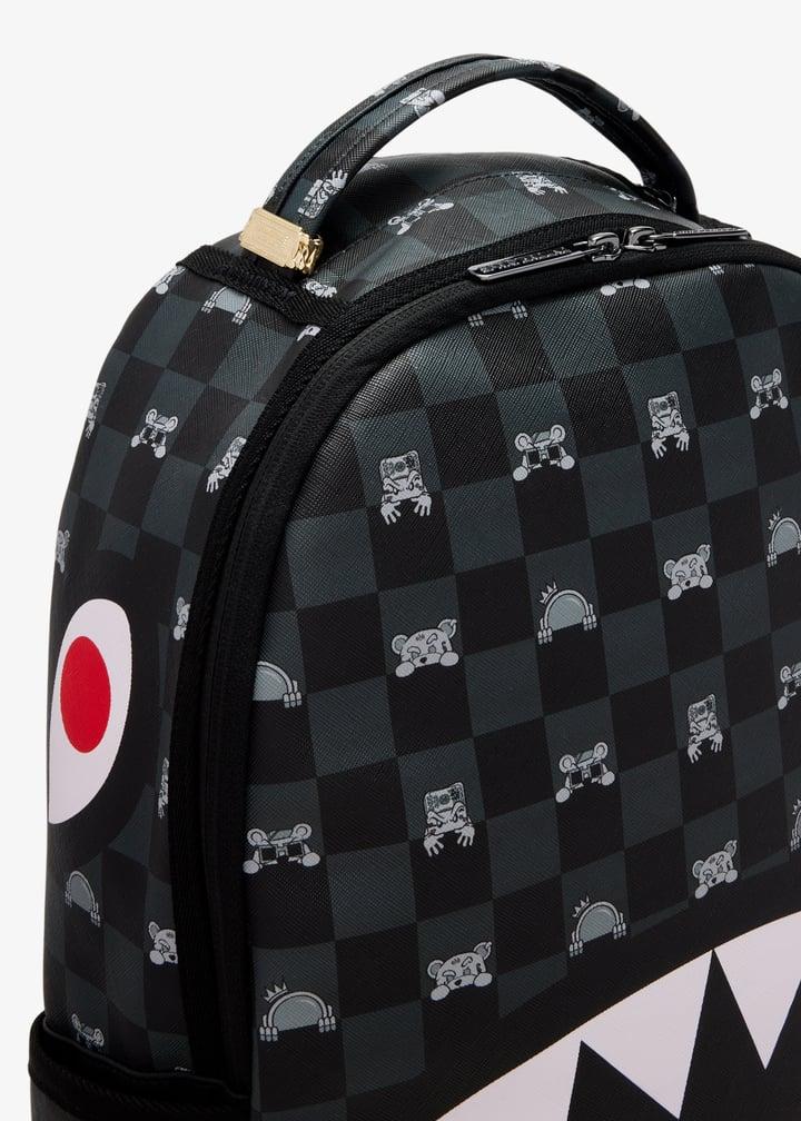 GRAY PEEKING CHARACTER<BR/>CHECK BACKPACK 
