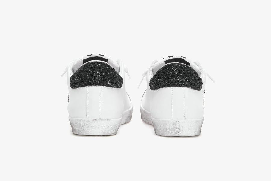 SNEAKERS LOW IN PELLE BIANCA DETT. NERO 