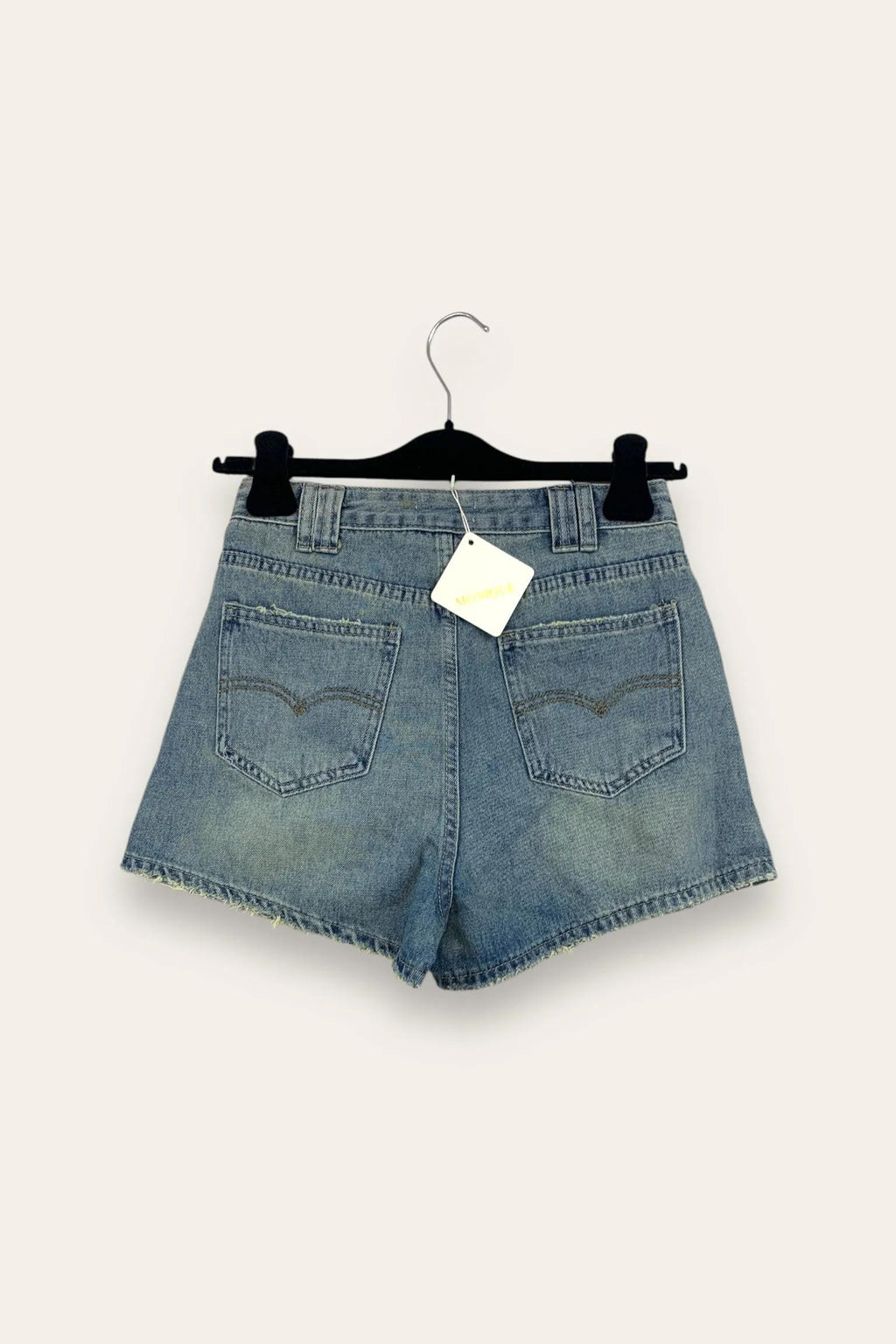 Short effetto vintage con portachiavi 