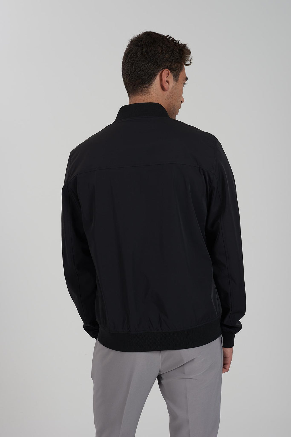 J561 NQ00/0801 YES ZEE