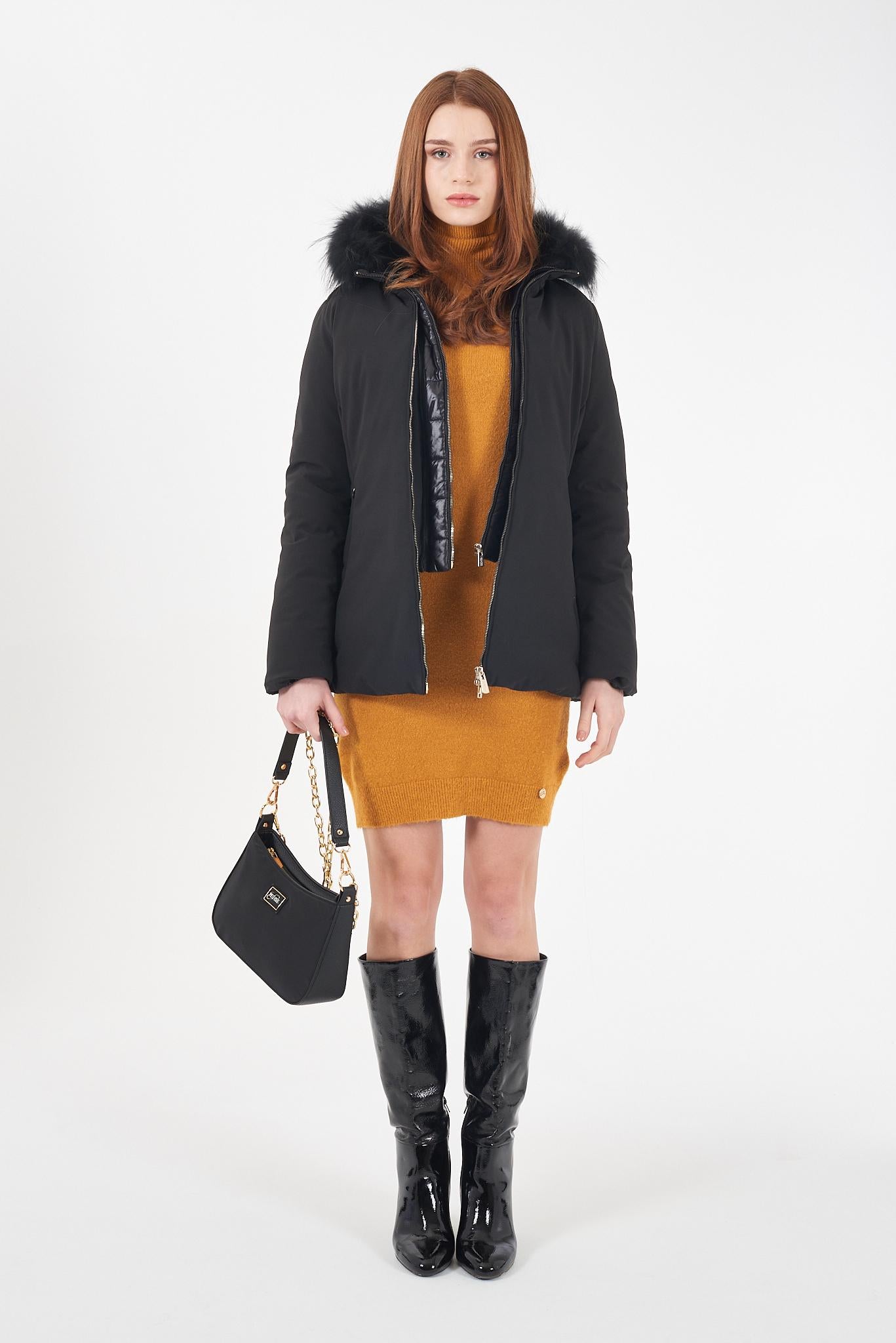 O051 Q200/0801 YES ZEE