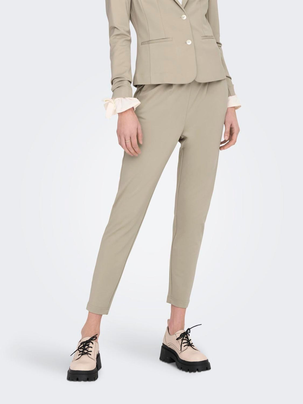 15115847/Pure Cashmere ONLY