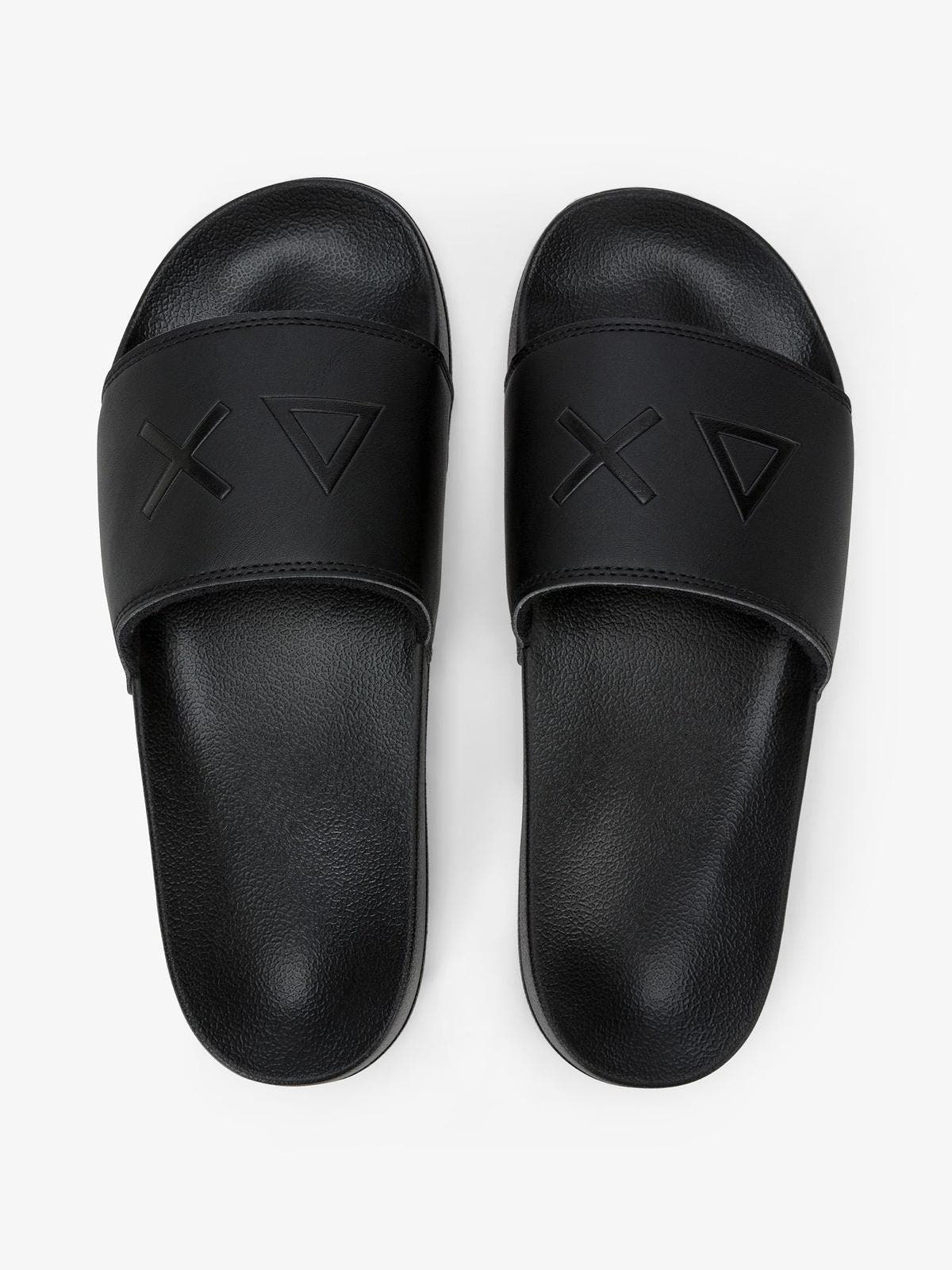 SLIPPERS LOGO 
