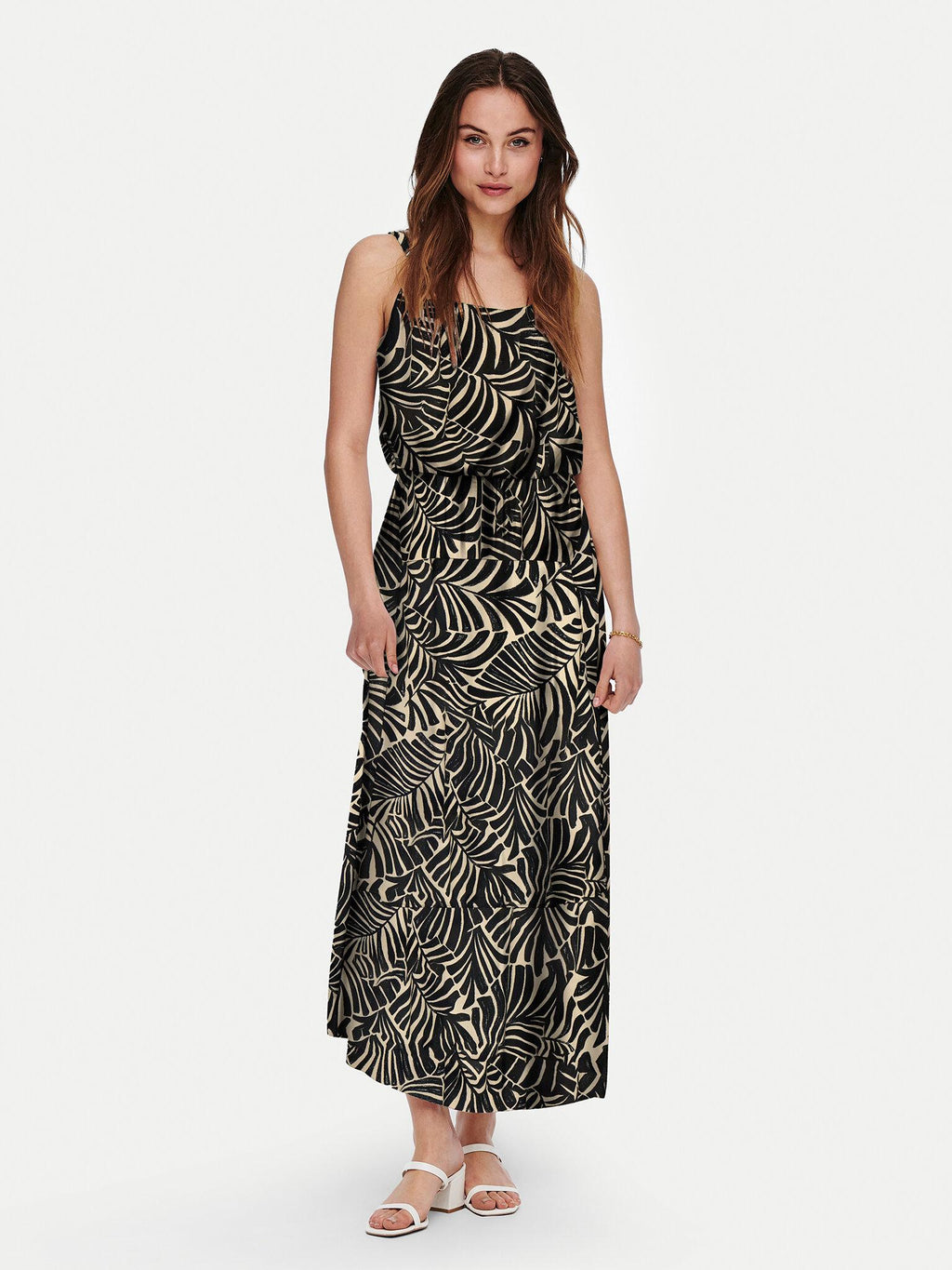 15222217/Black ONLY