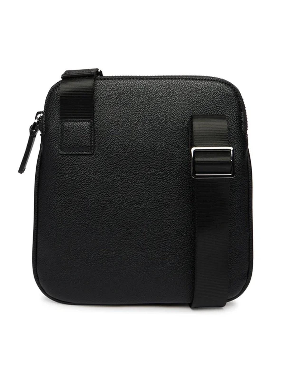 XM002586 AF22651/UC001 ARMANI EXCHANGE