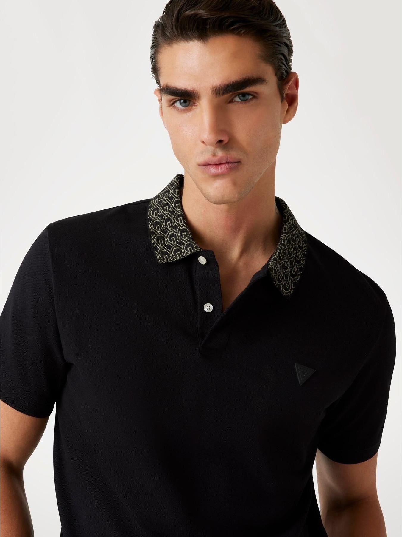 M5YP60K7O64/JBLK GUESS