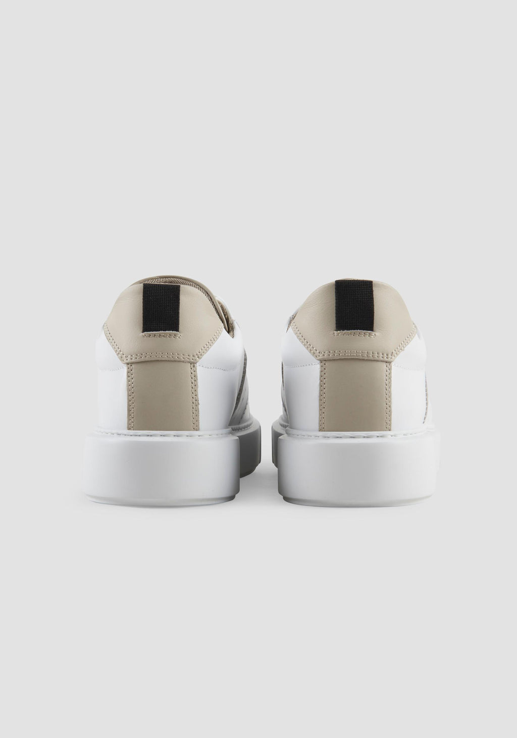 SNEAKER BYRON GILL IN PELLE 
