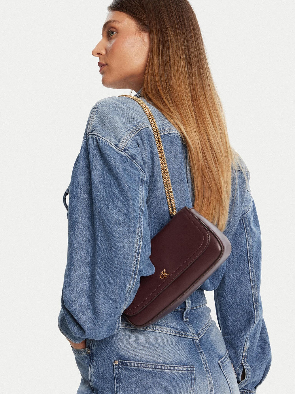 CK CONVERTIBLE CHAIN SMALL BAG 