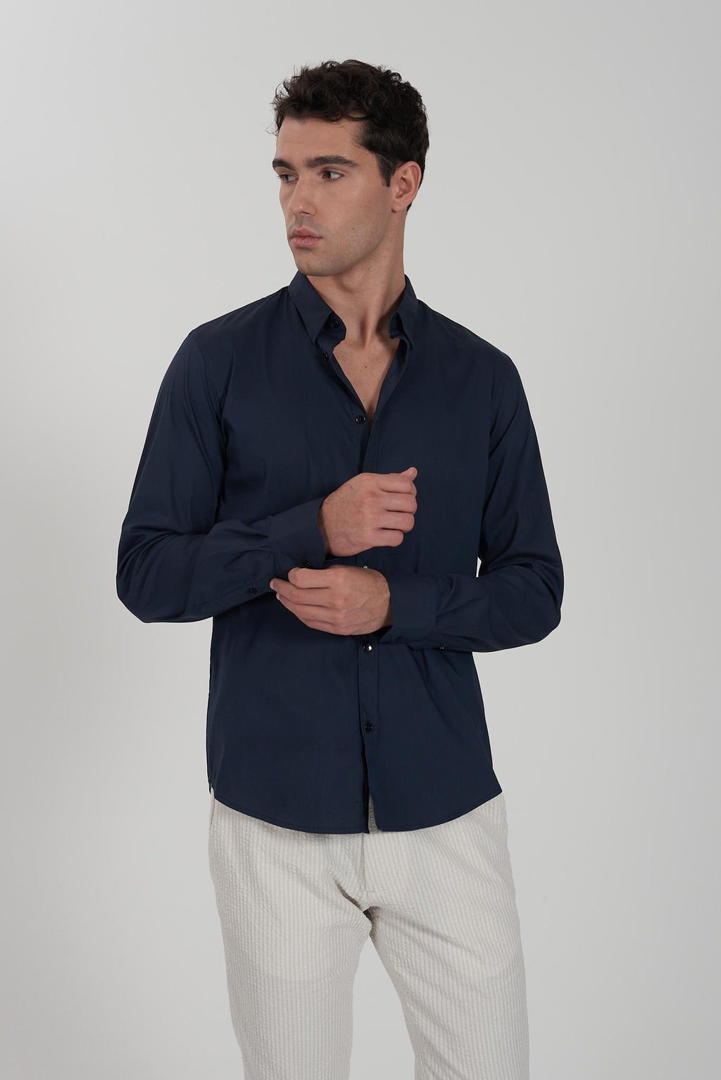 C521 UA00/2710 YES ZEE