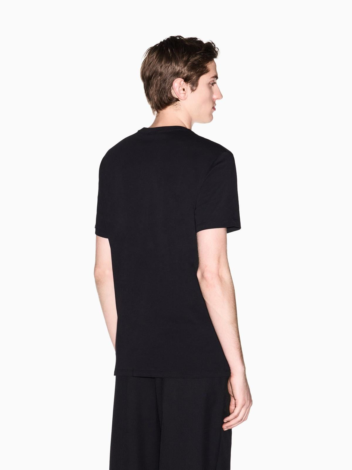 XM002467 AF10356/UC001 ARMANI EXCHANGE