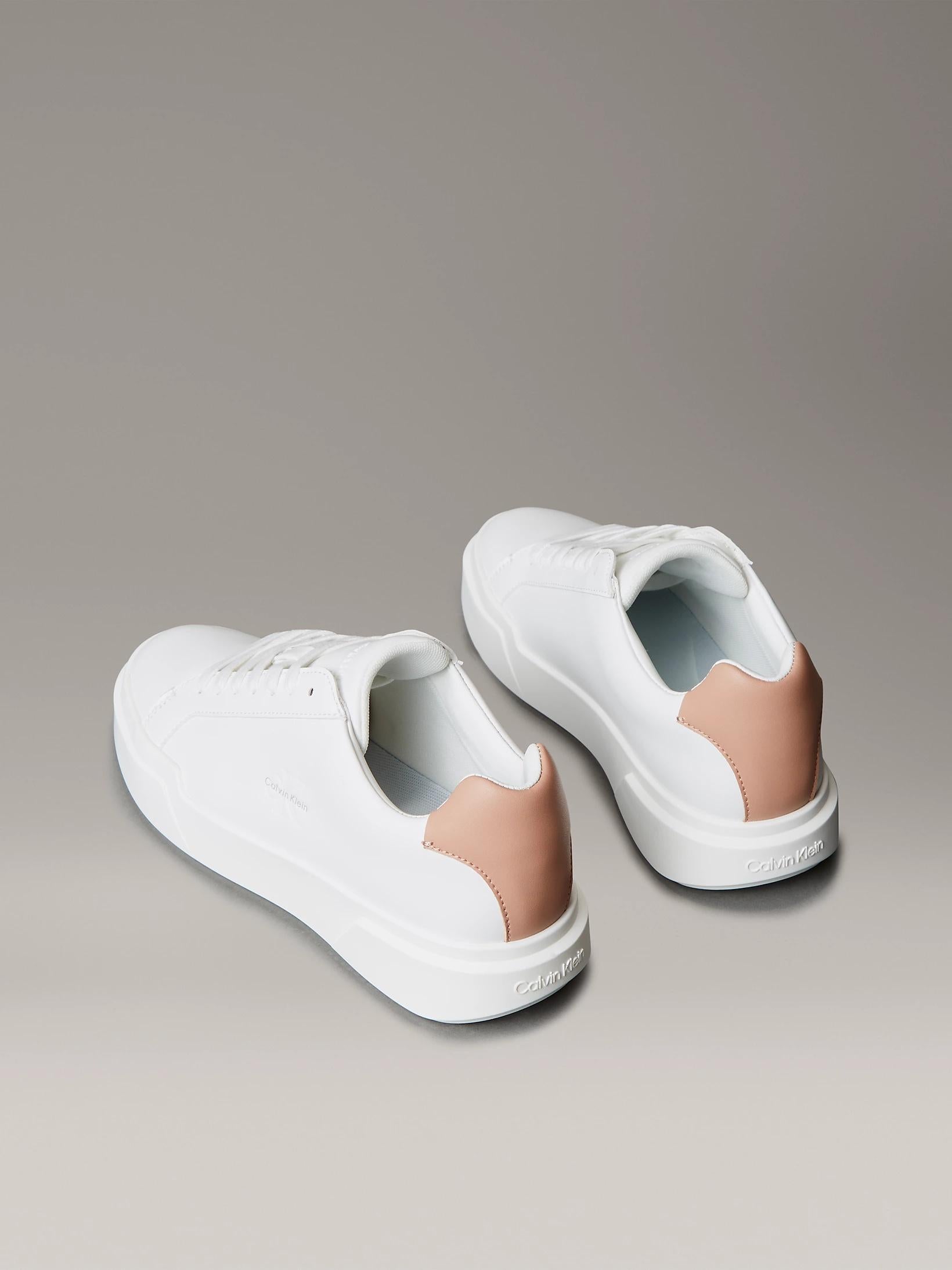 YW0YW01947/0IC CALVIN KLEIN