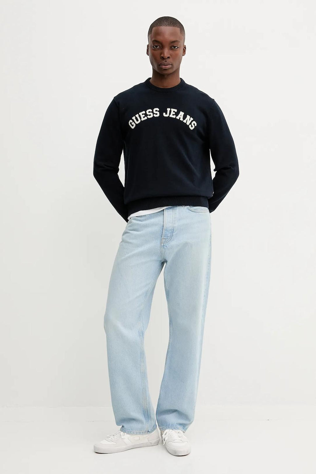 M5YR18Z3HM1/A71W GUESS