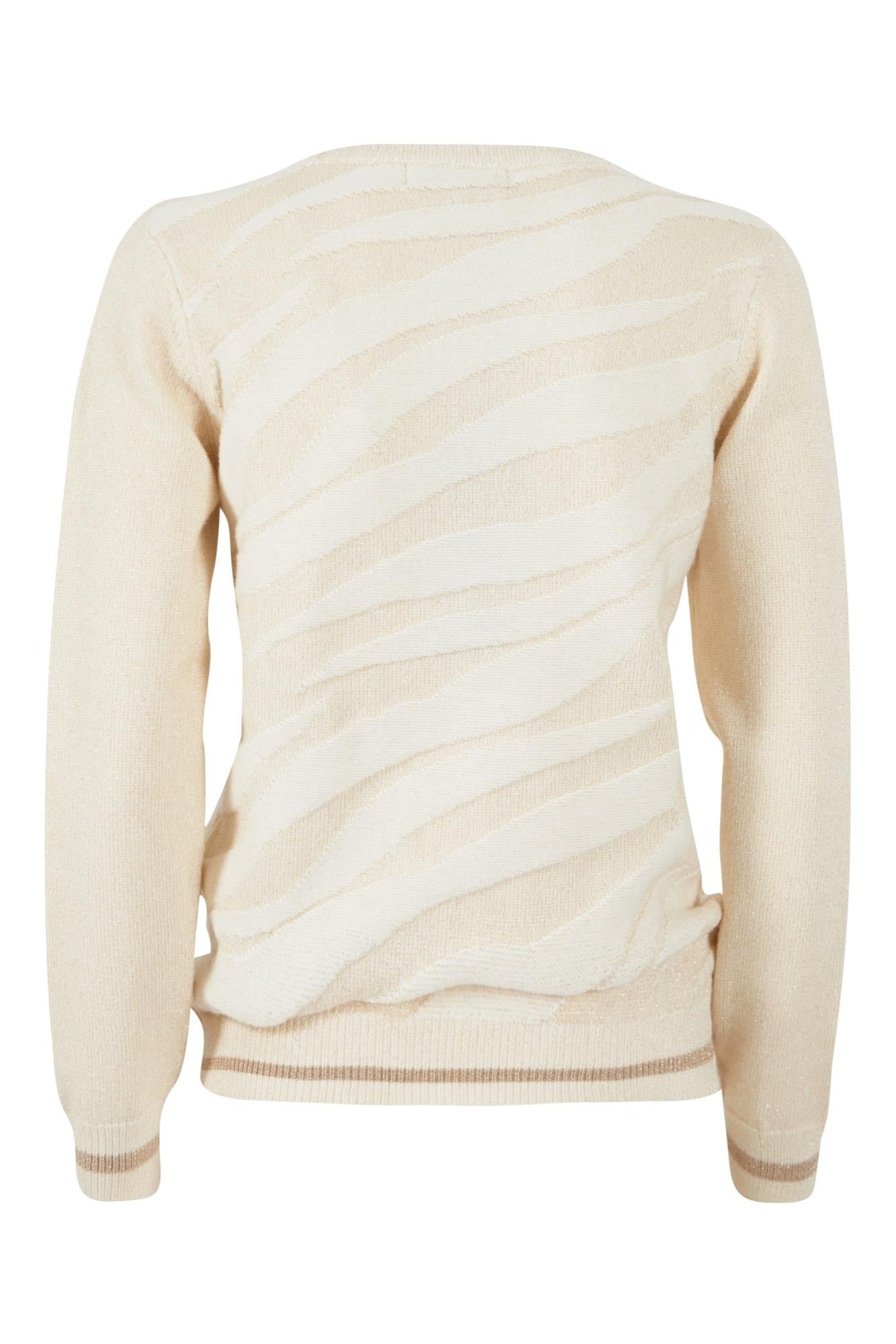 M011 BI00/0157 YES ZEE