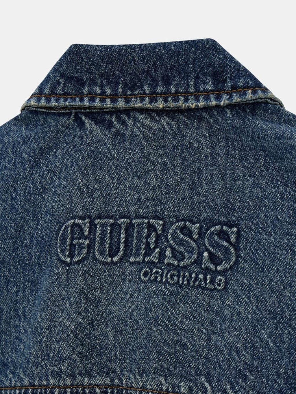 W6RN63D4XYZ/GSMA GUESS