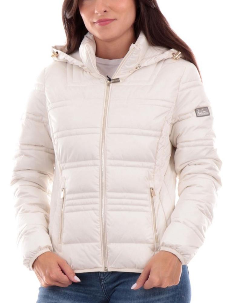 J045 M800/0157 YES ZEE