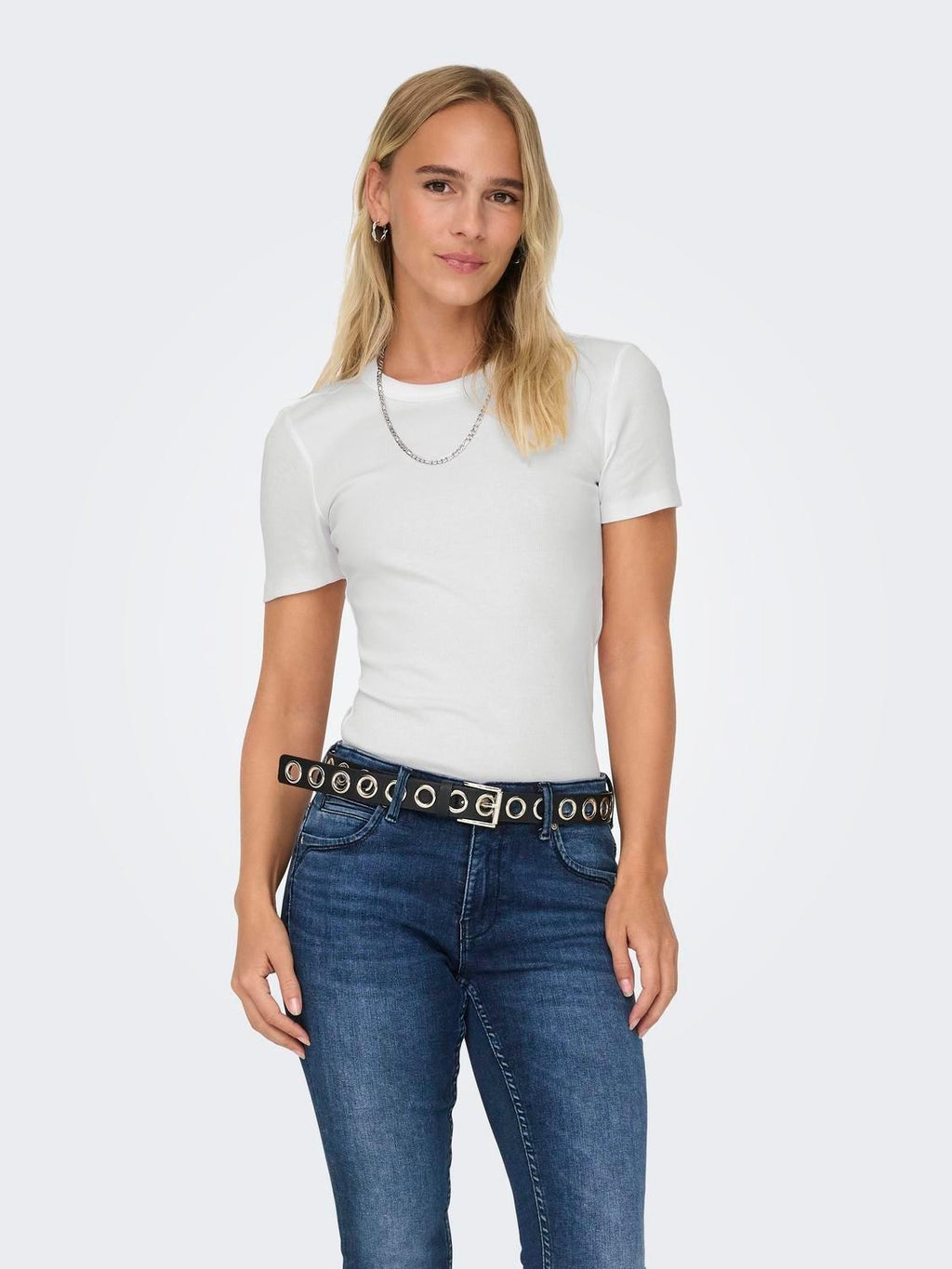 ONLEASY S/S O-NECK TOP BOX JRS 