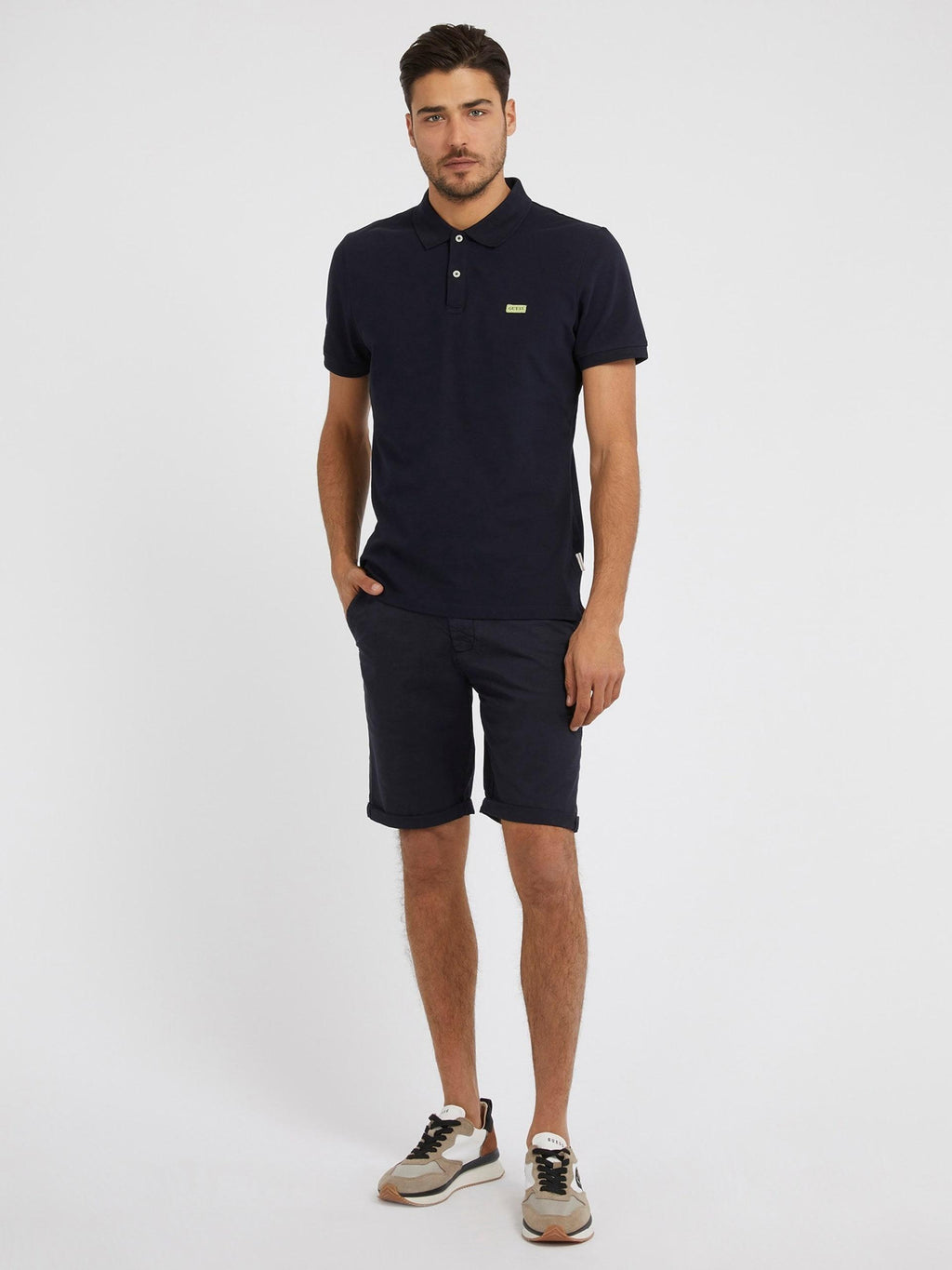 M3GD18WFBZ3/G7V2 GUESS