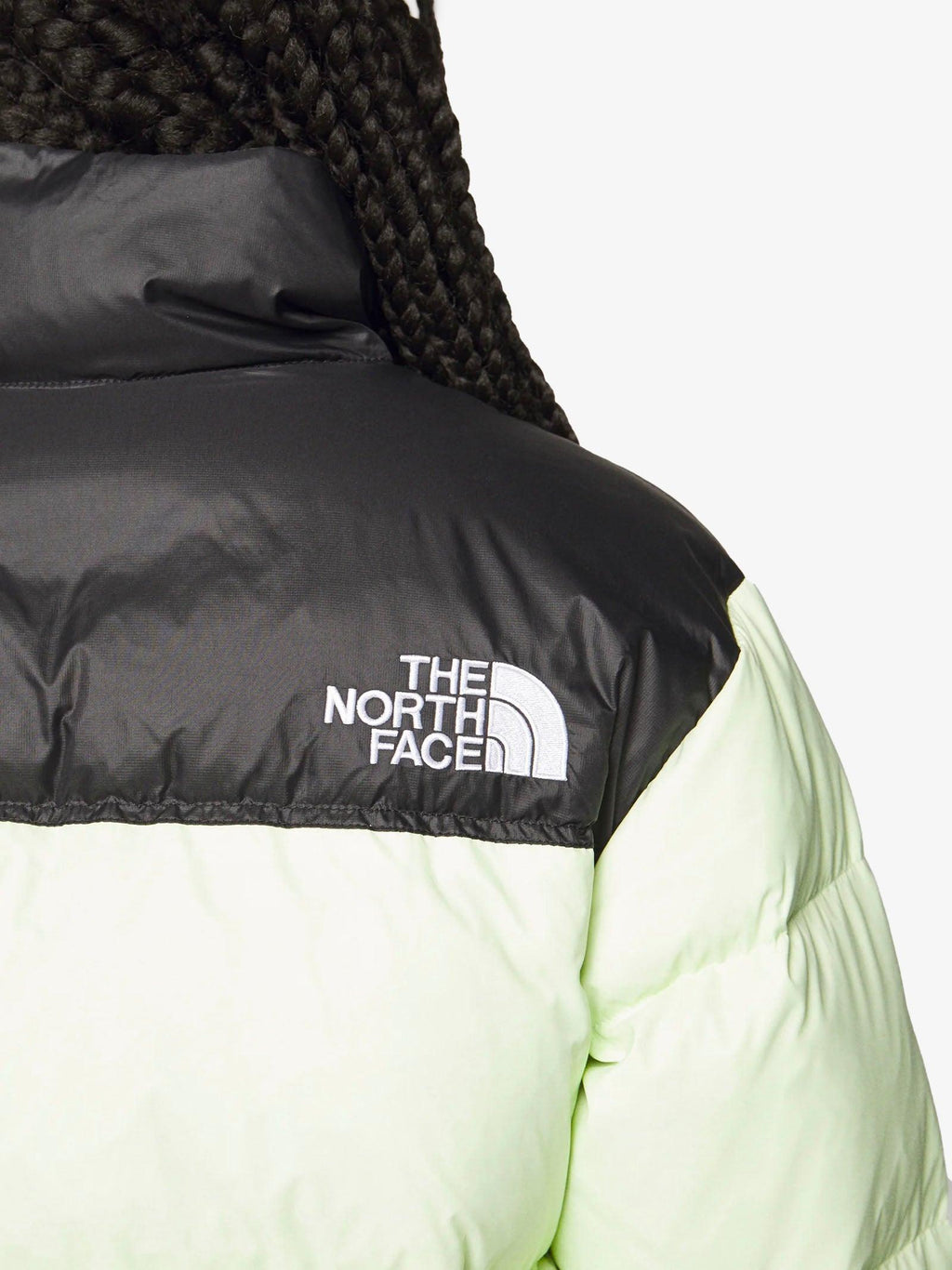 NUPTSE SHORT JACKET NF0A5GGE/N131 THE NORTH FACE