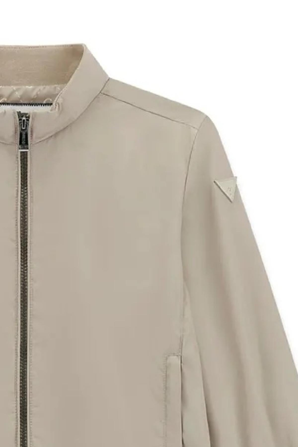 L6RL06WH762/G1CA GUESS
