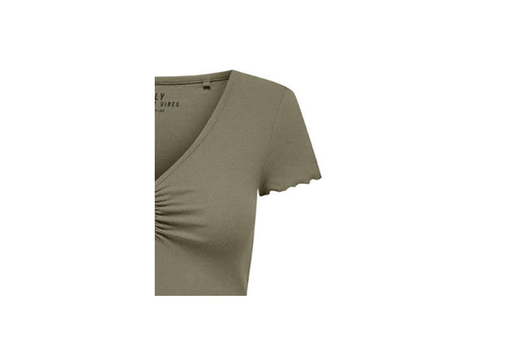 ONLBETTY S/S V-NECK TOP CC JRS 