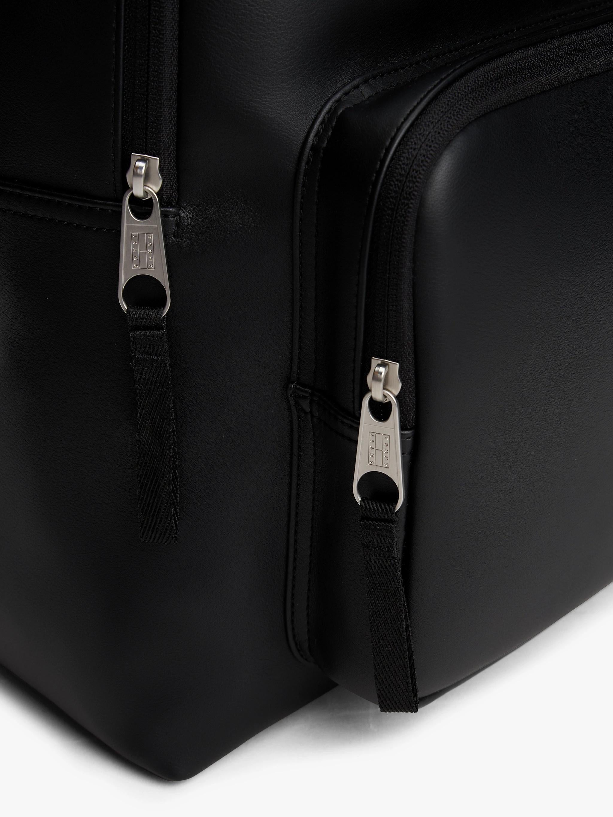 TJM ESS DAILY PU DOME BACKPACK AM0AM13729/BDS TOMMY JEANS