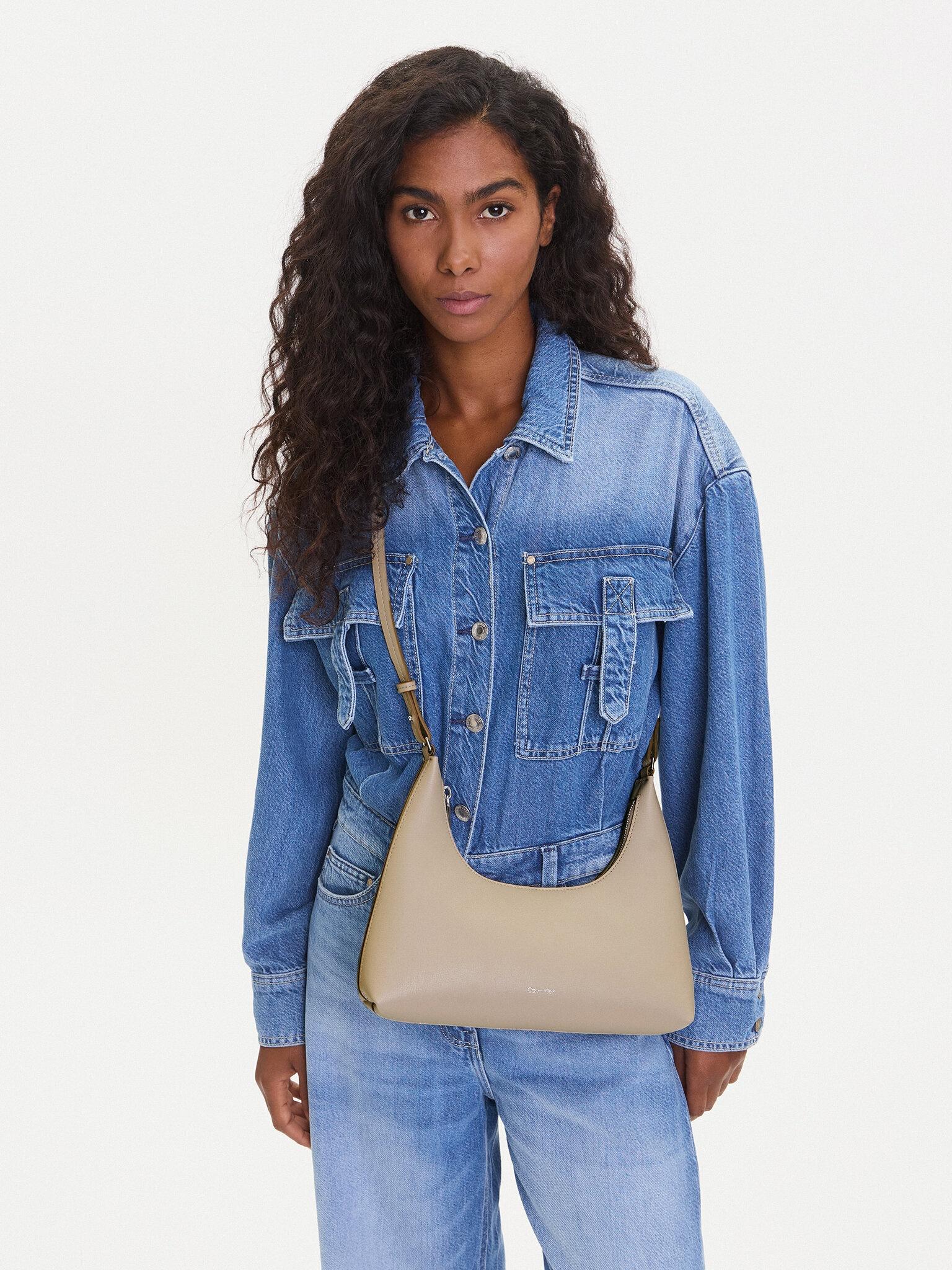 FOIL LOGO SHOU?LDER BAG LV04F3272G/338 CALVIN KLEIN