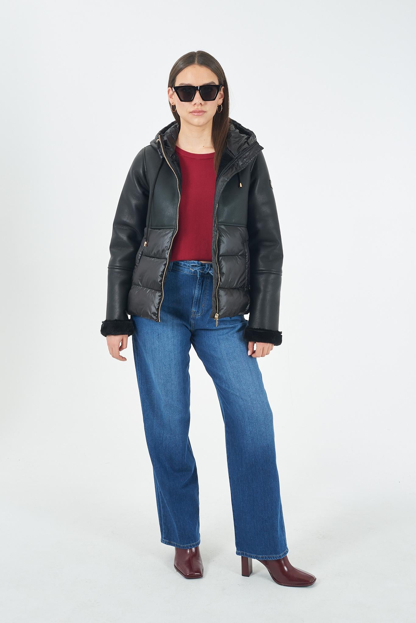 J018 GB00/0801 YES ZEE