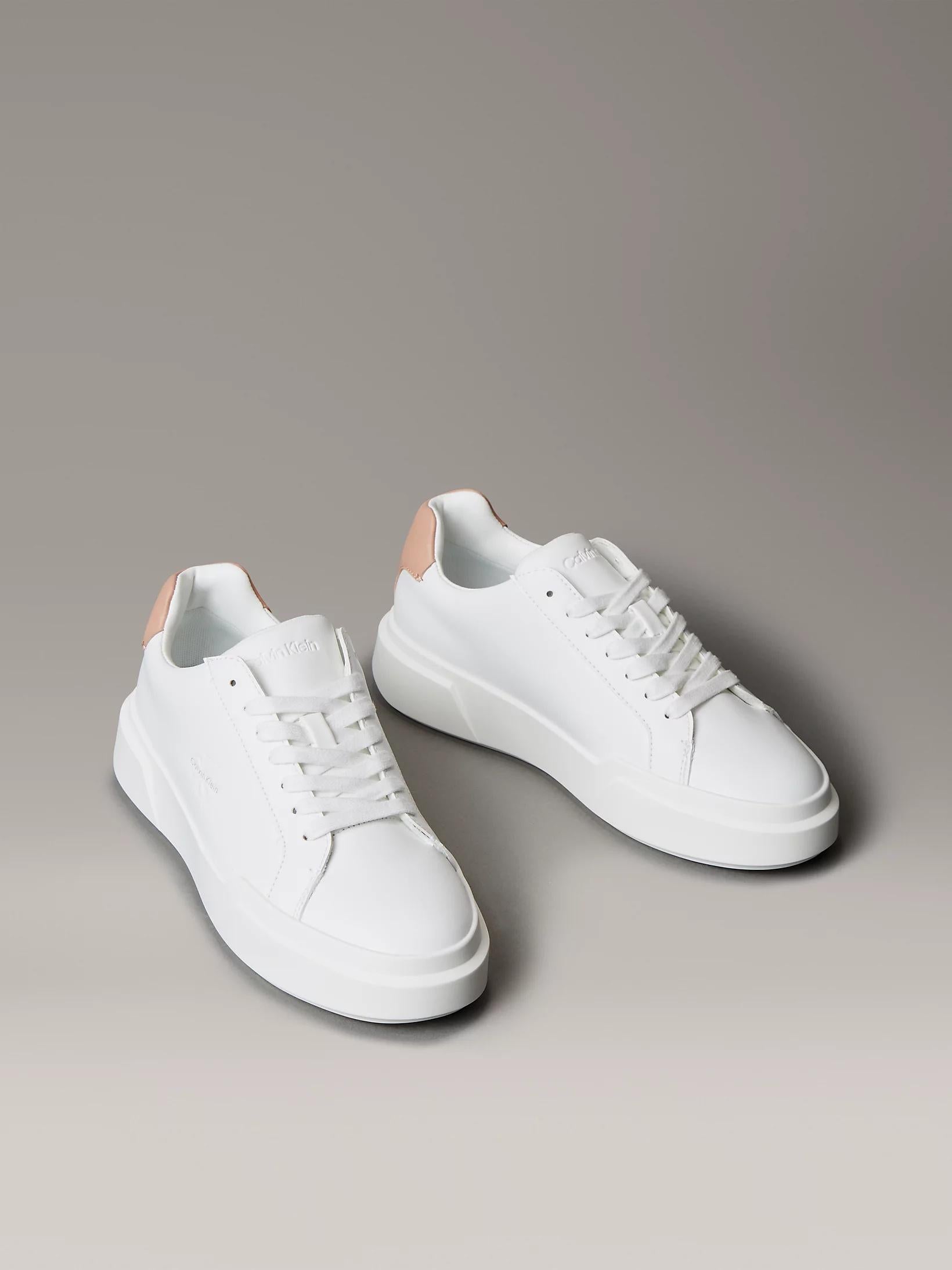 YW0YW01947/0IC CALVIN KLEIN