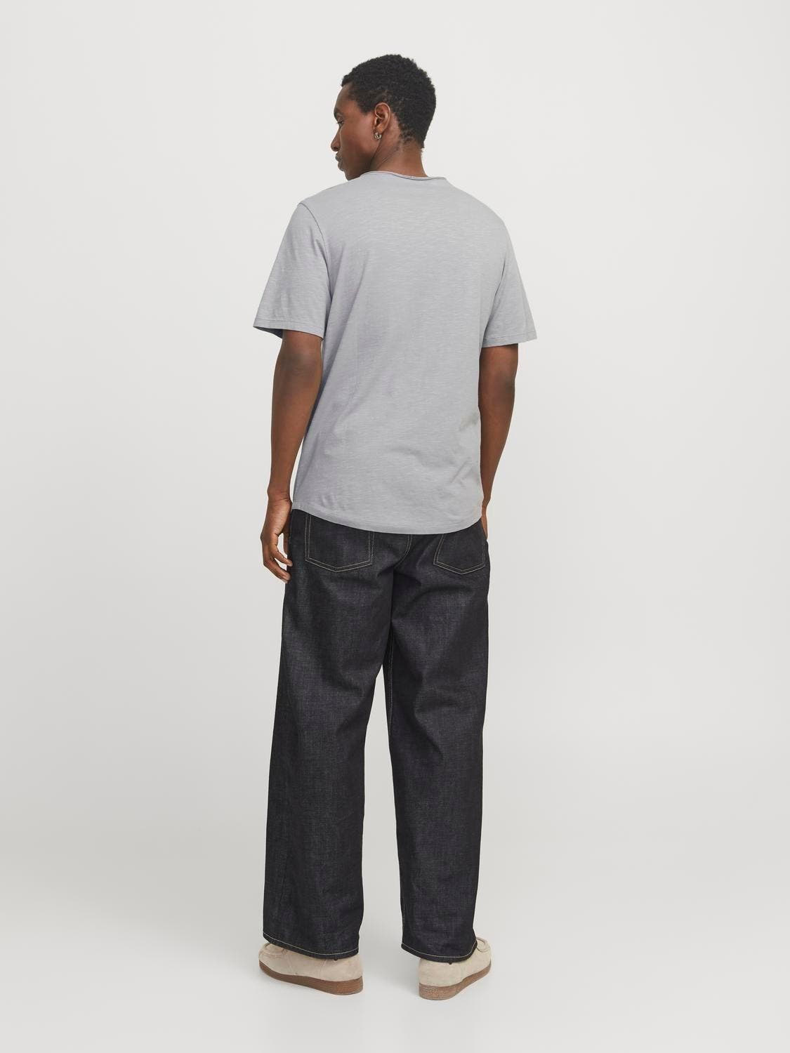 12182498/Ultimate Grey JACK AND JONES