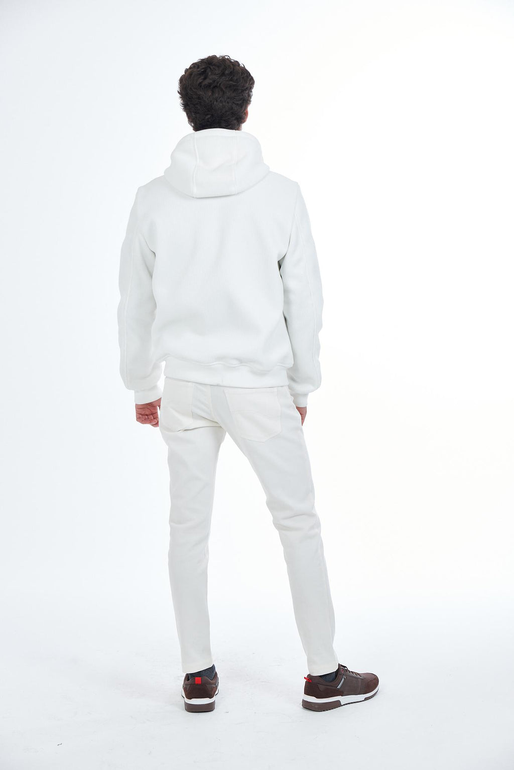 J844 Q500/0107 YES ZEE