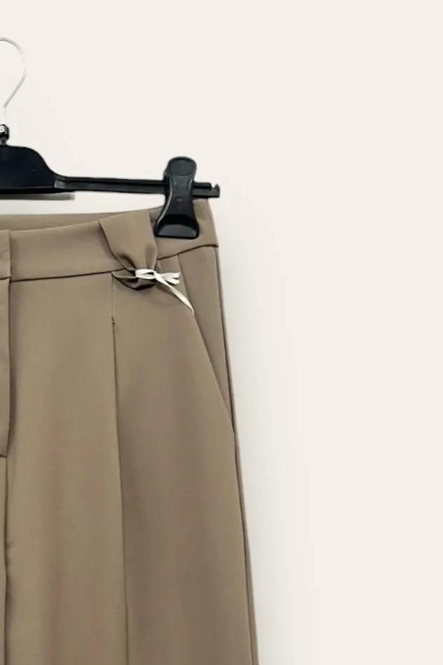 Pantalone a palazzo con pinces, zip e gancetto AM-10657-AM-8052/Fango LOVEme