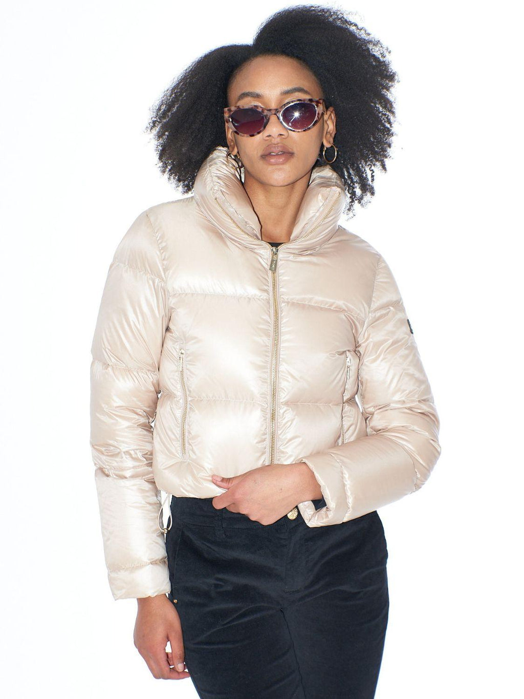 J059 O100/0260 YES ZEE