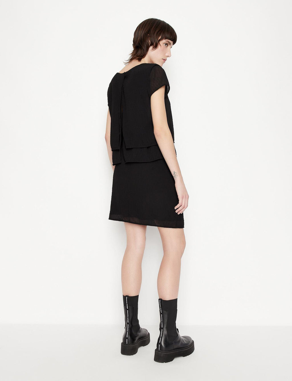 VESTITO 