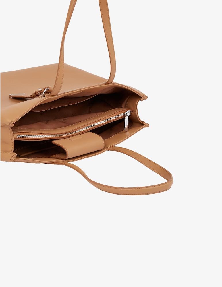 CK MUST MEDIUM SHOPPER 