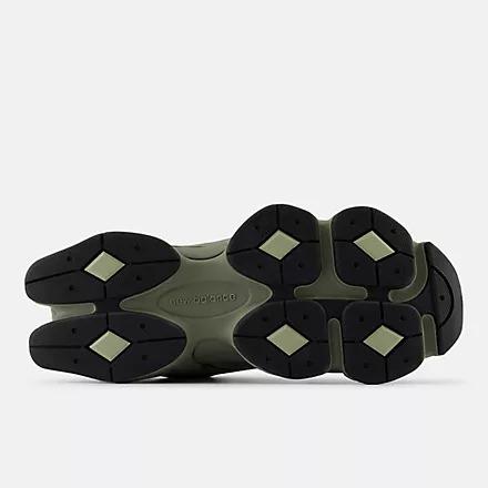 New Balance SNEAKERS 9060 IN PELLE E TESSUTO MULTICOLOR 