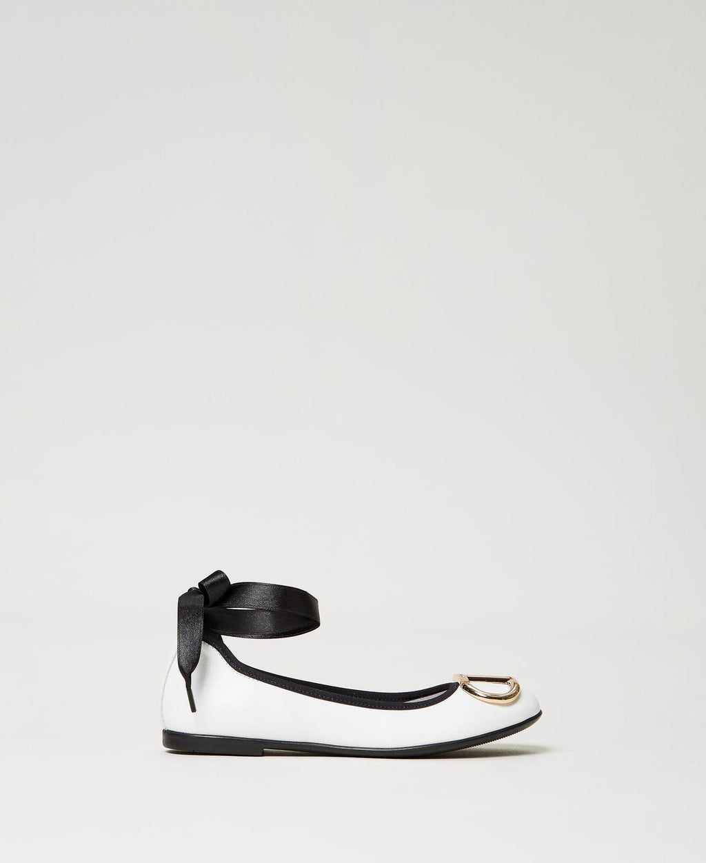 BALLERINA CON OVAL T IN PELLE 