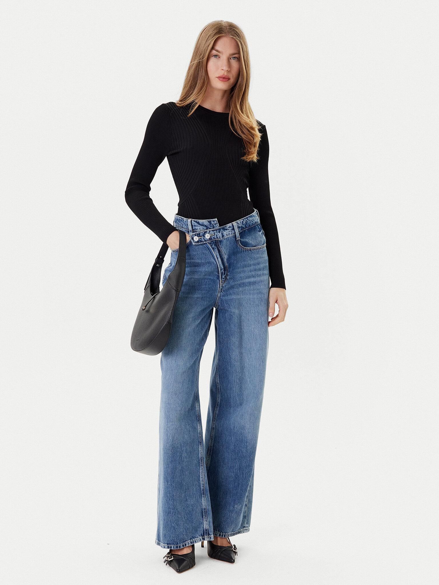 W5YR08Z0040/JBLK GUESS