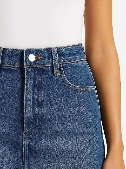 W5GD0QD5M44/GJWM GUESS