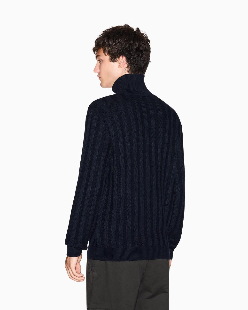 XM001332 AF13776/UB101 ARMANI EXCHANGE