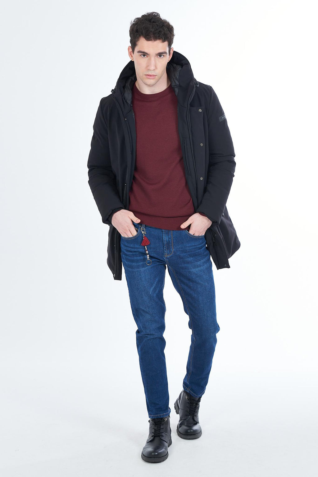 M820 H300/0516 YES ZEE