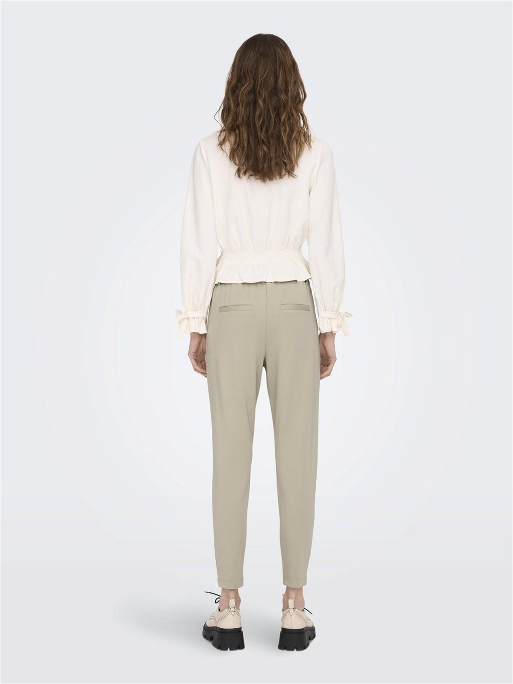 15115847/Pure Cashmere ONLY