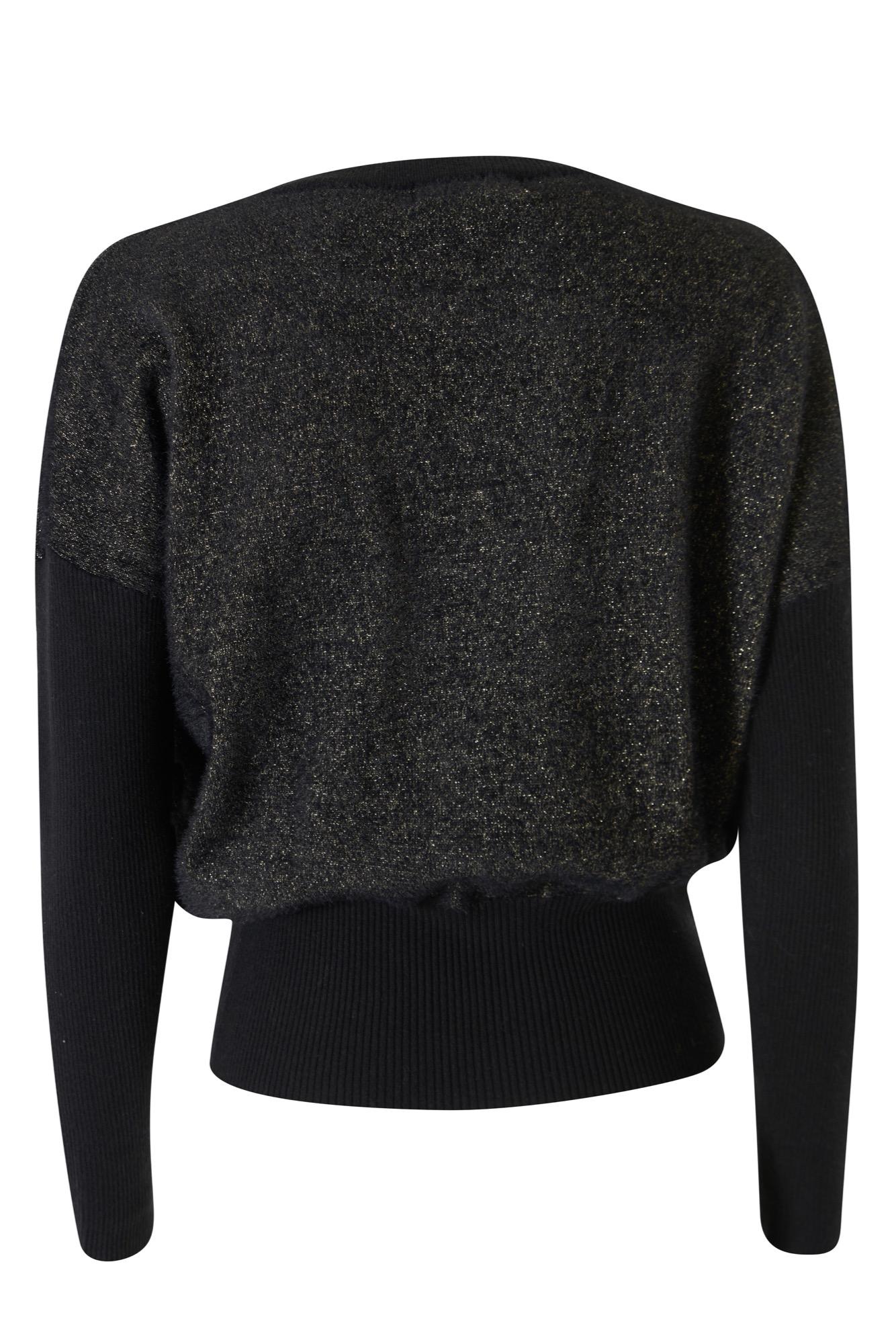 M014 IS00/0801 YES ZEE