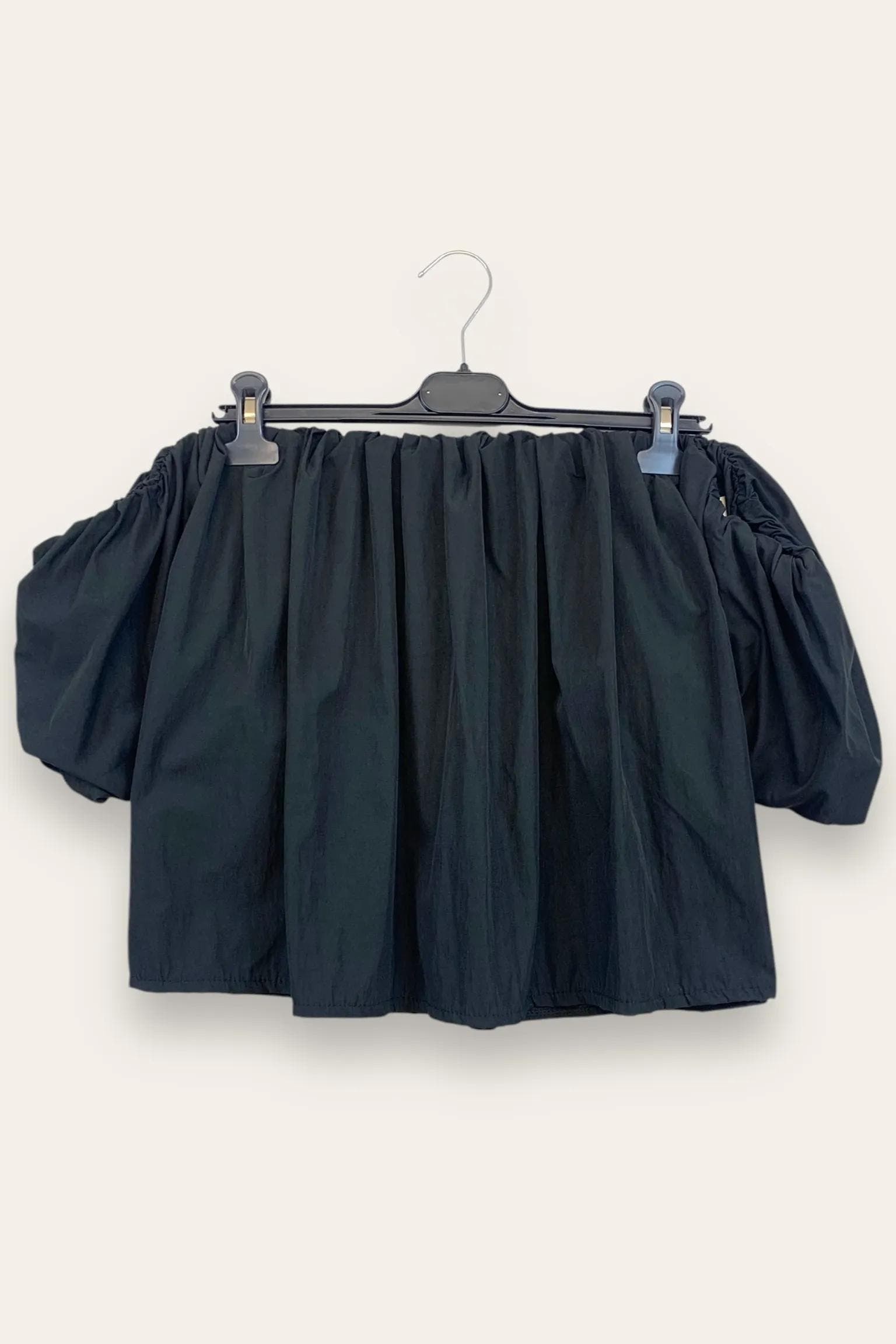 LC-12836/Nero LOVEme